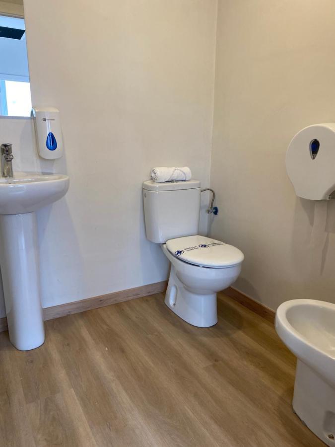 Aparthotel Montcada מראה חיצוני תמונה