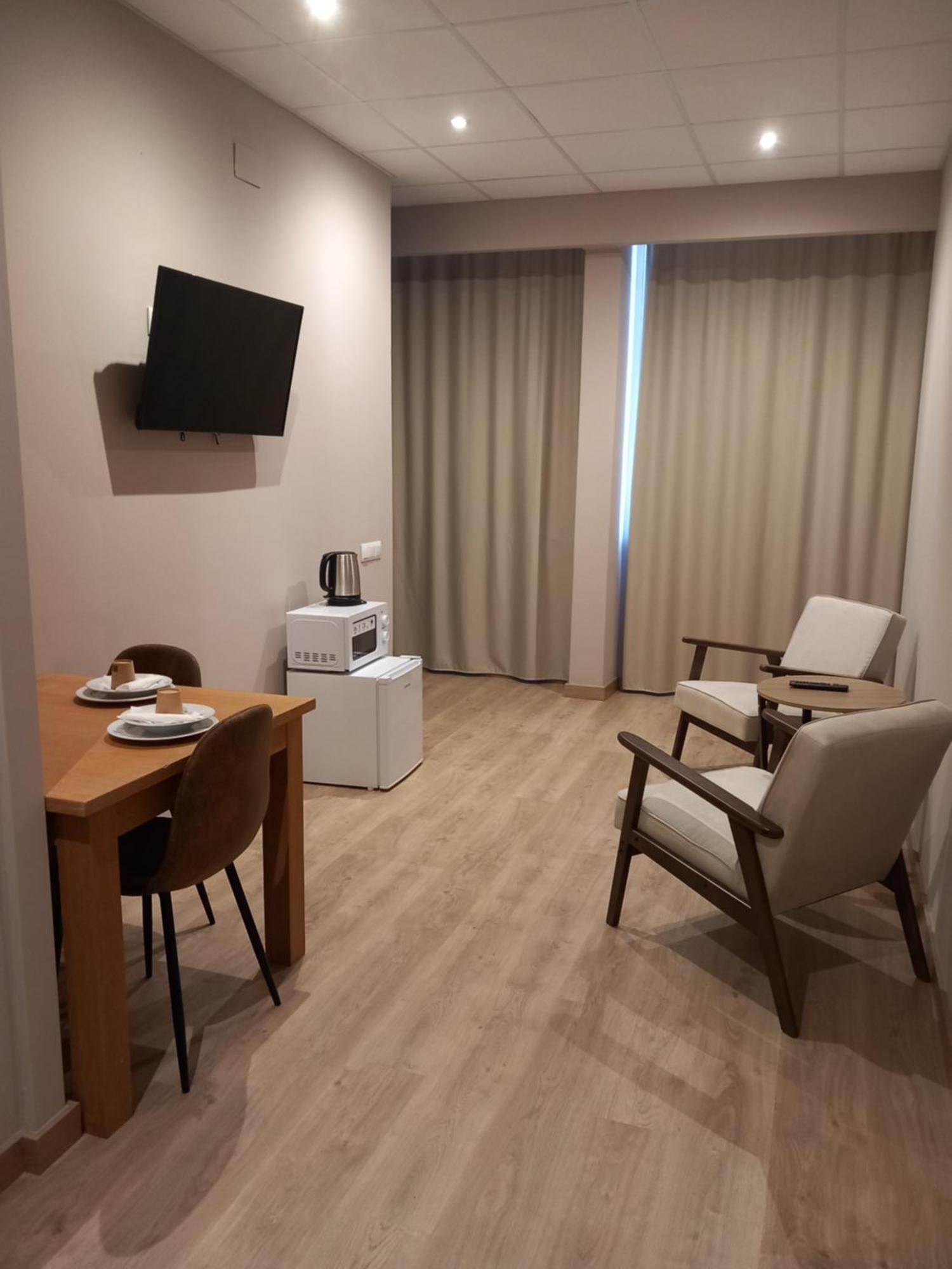 Aparthotel Montcada מראה חיצוני תמונה